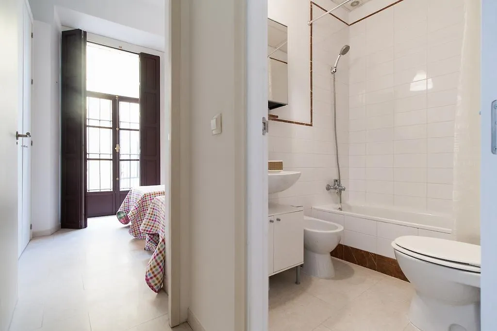 CN PARKING INCLUIDO Apartamento 2D en zona monumental Sevilla